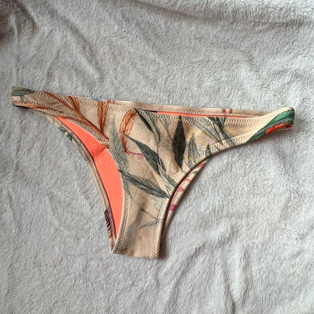Triangl bikini bottoms